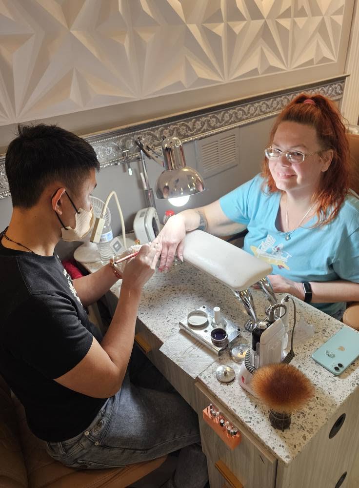 Inside Alexz Nails & Spa — photo 4